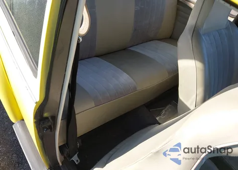 1973 Volkswagen Beetle z USA, uszkodzony, nr VIN 00000001332803021